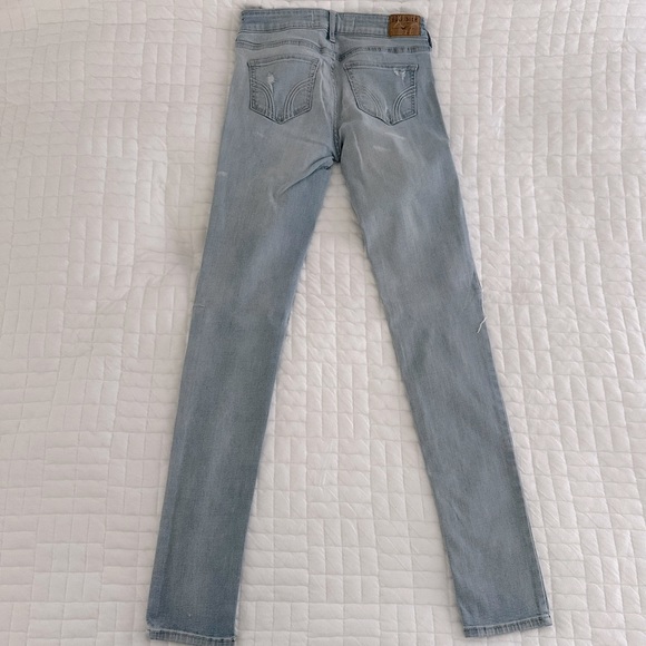 Hollister Jeans - Picture 3 of 3